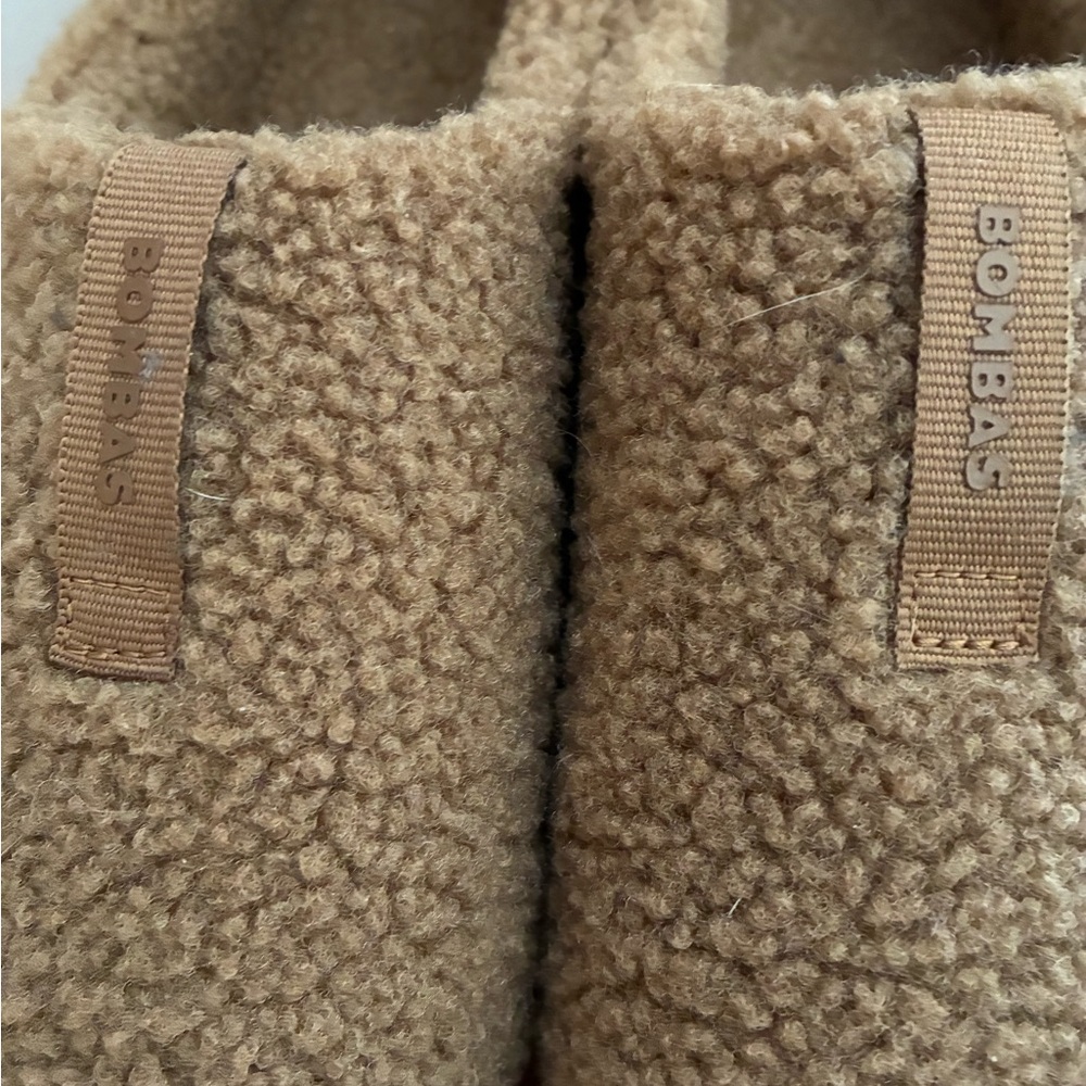 Bombas Women’s Sunday Slippers - Picture 6 of 6